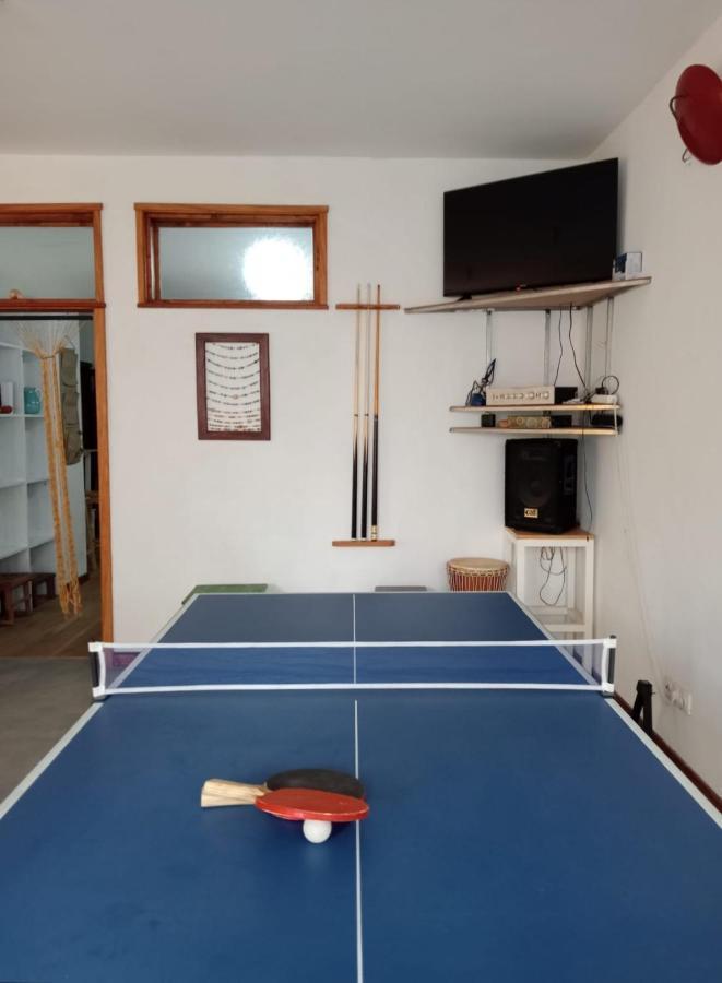 Negusta Arte E Atividades Hostel Praia Luaran gambar